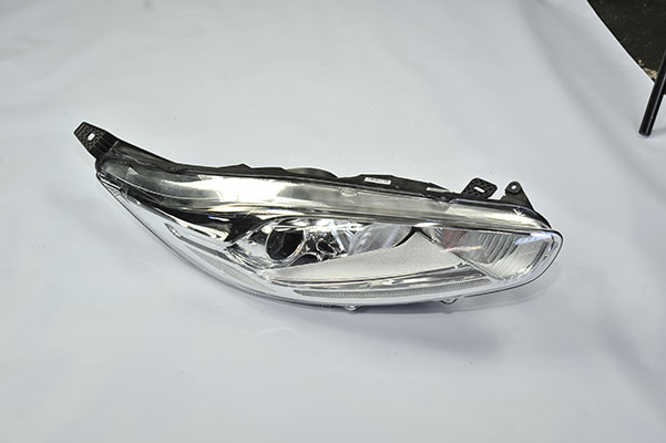 ford cıkma yedek fiesta 3 sağ far (2)